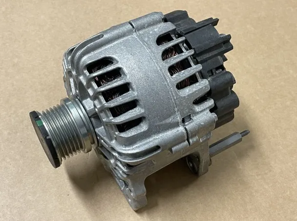 03L903023J ALTERNATÖR