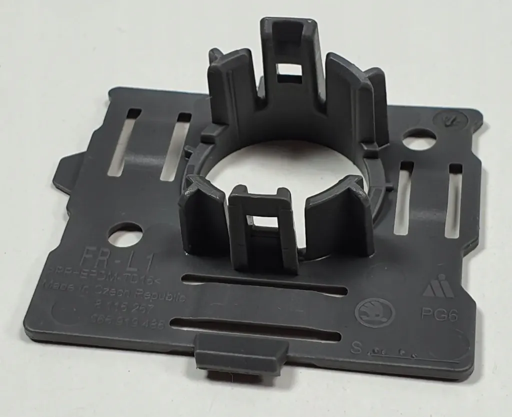 565919491 PARK SENSÖR TUTUCU BRAKETİ