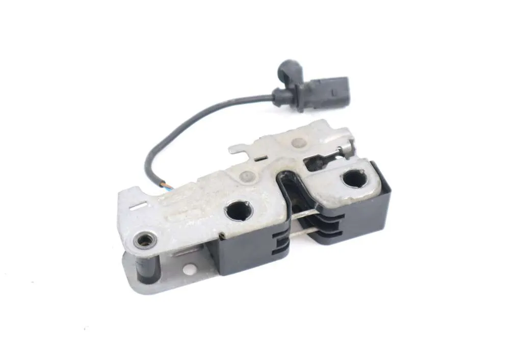 5L0823509A KİLİT,MOTOR KAPUT