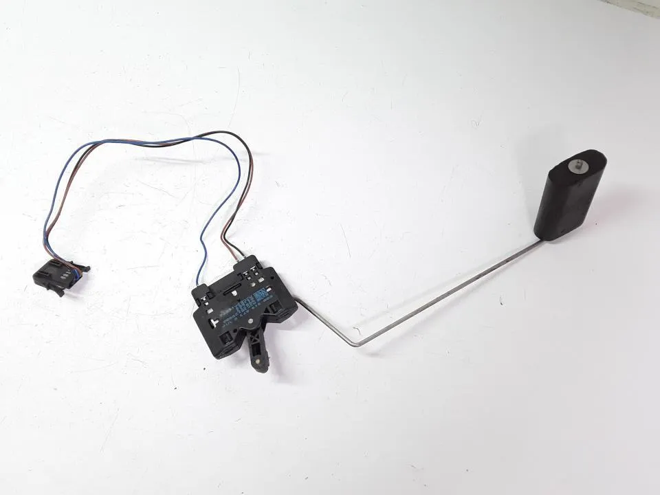 5Q0919673E YAKIT ŞAMANDIRASI