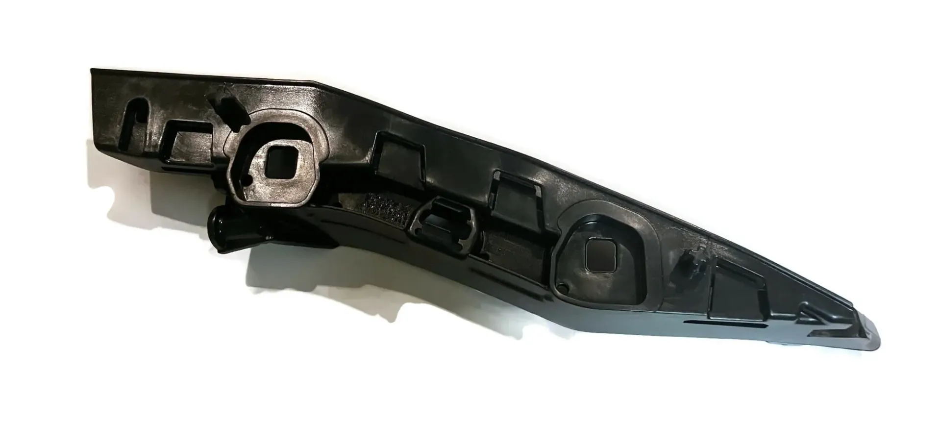 657807183 TAMPON BRAKETİ