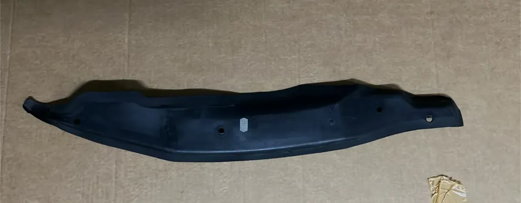 6K0853970B B41 ÇAMURLUK ARKA PLAKA