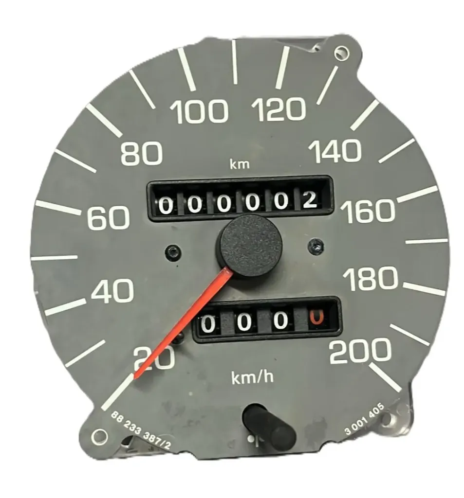 6U1957031A SAAT,KİLOMETRE GÖSTERGE