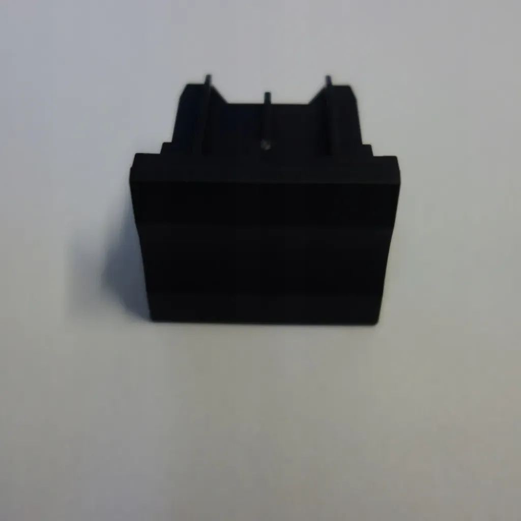 6Y0858179J 47H KAPAK,TORPİDO