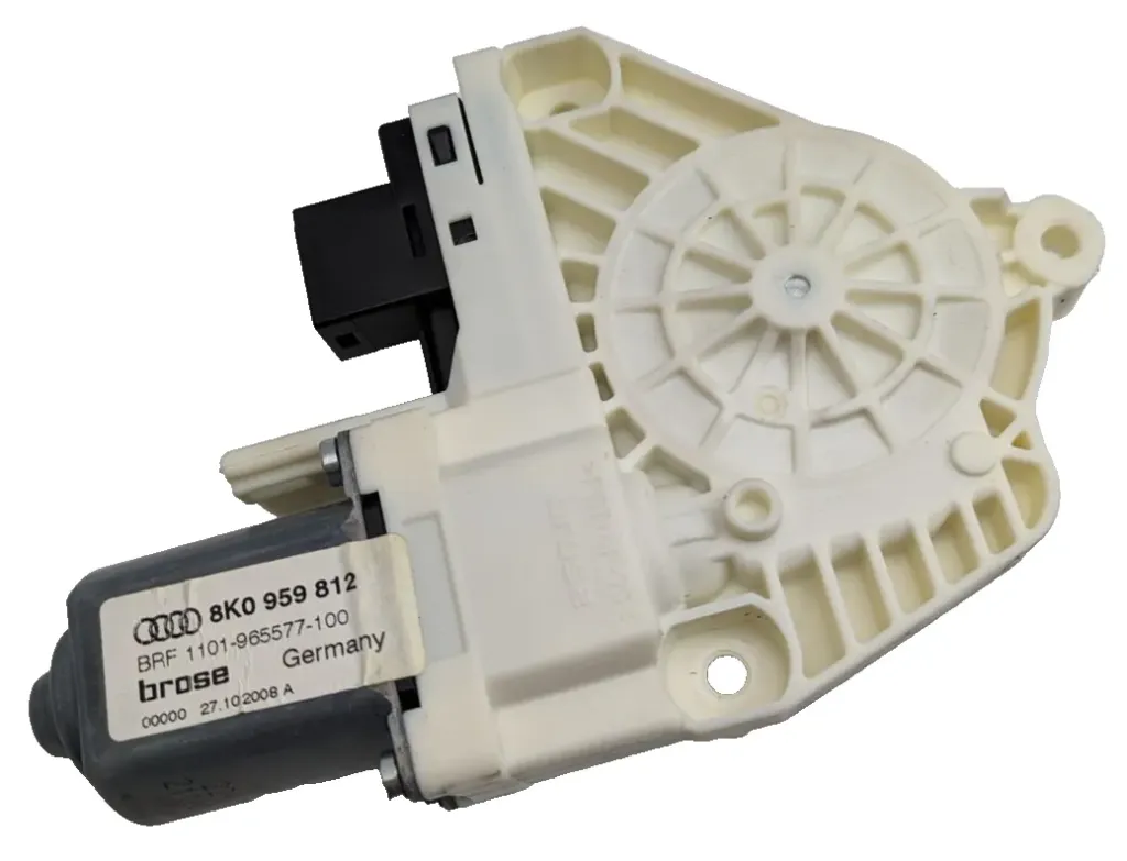 8K0959812 CAM MOTORU