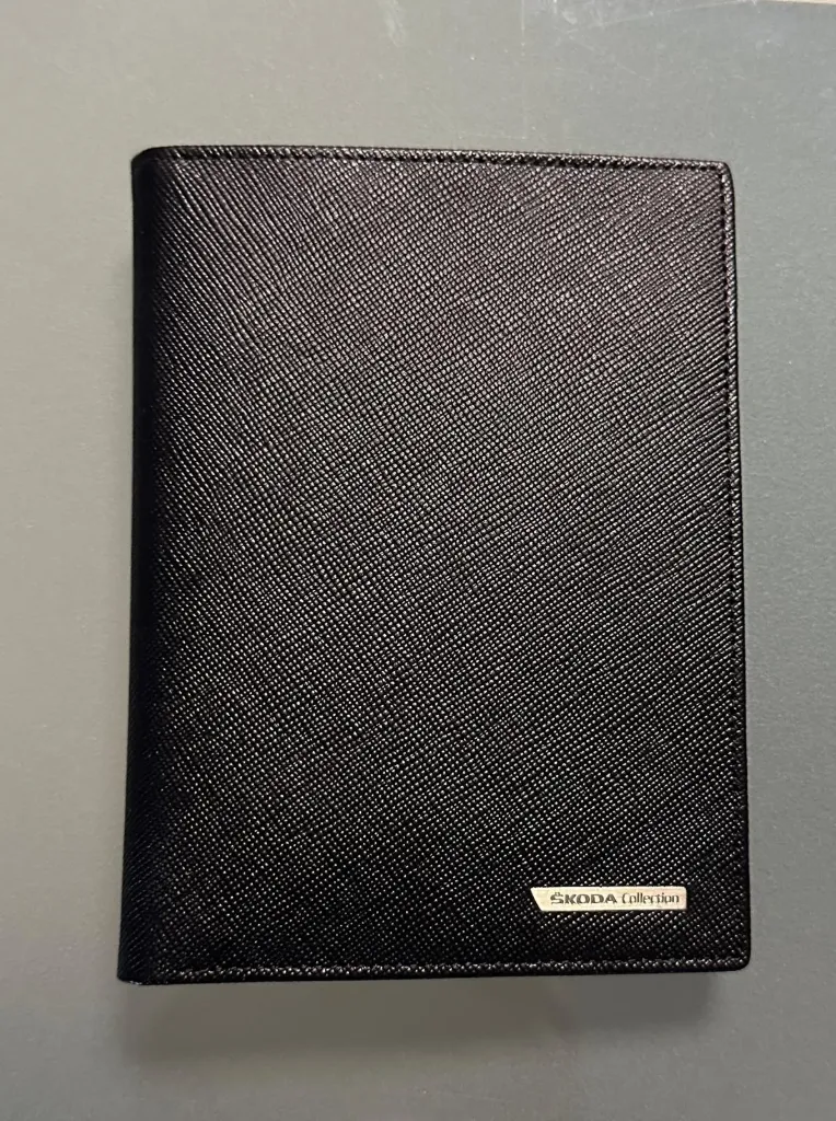 51485 ID CASE LEATHER