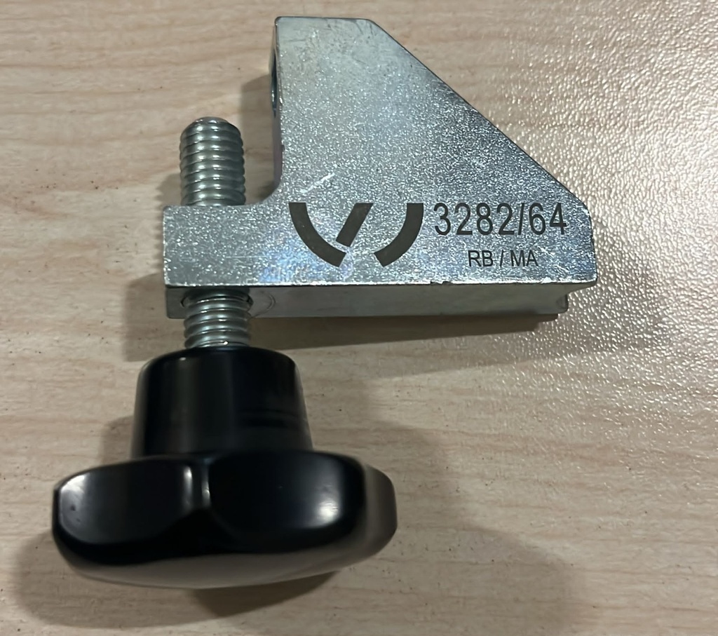 3282/64 şanzıman destek adaptörü