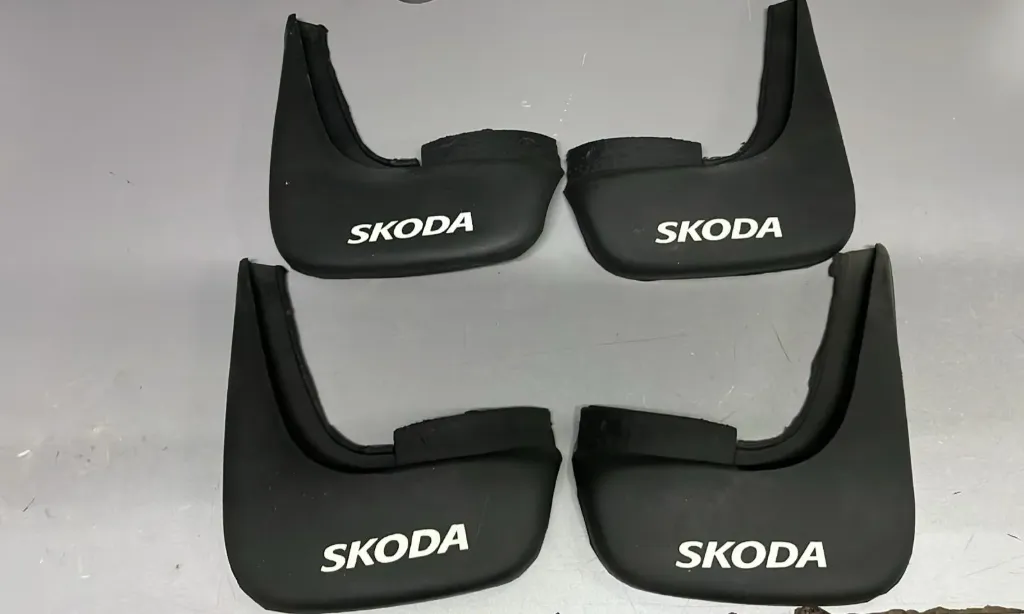 6U6821821CYCK** PAÇALIK ÖN FEL-PICK